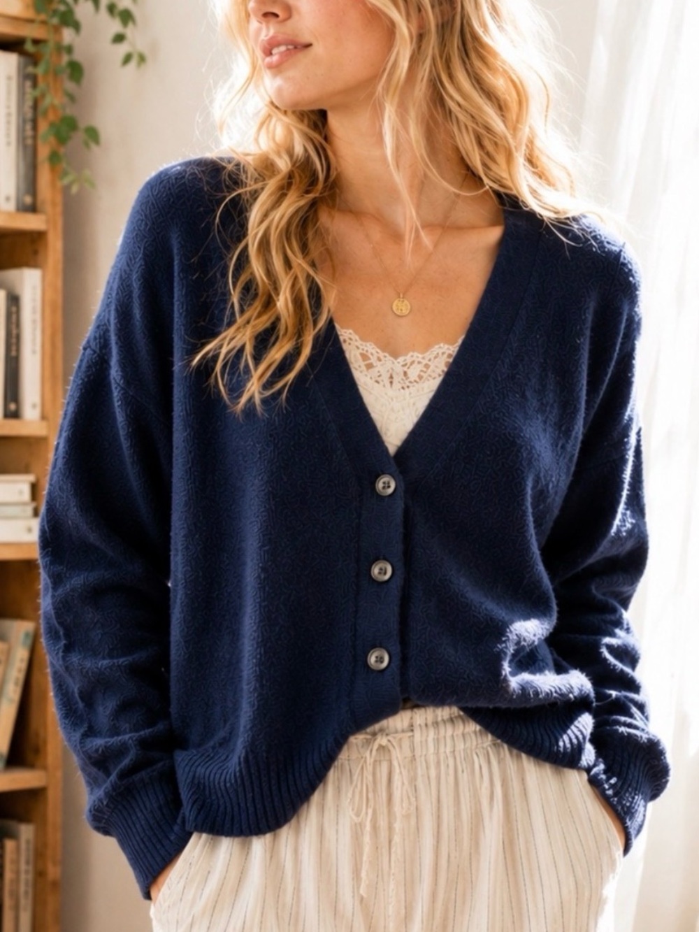 David Dart Navy Cardigan Sweater Oversized Button Front V Neck Soft Knit Small - Picture 14 of 14